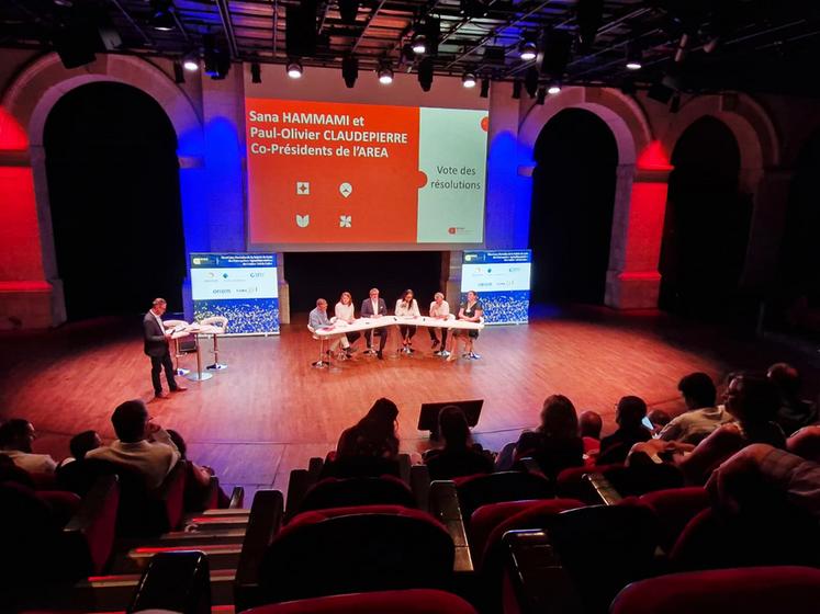 Le 29 juin, à Blois (Loir-et-Cher). à l'occasion de son AG, l’Area Centre-Val de Loire a annoncé le recrutement d’un chargé d’approvisionnement en matières premières agricoles, afin de renforcer les liens entre les producteurs régionaux et les entreprises agroalimentaires.
