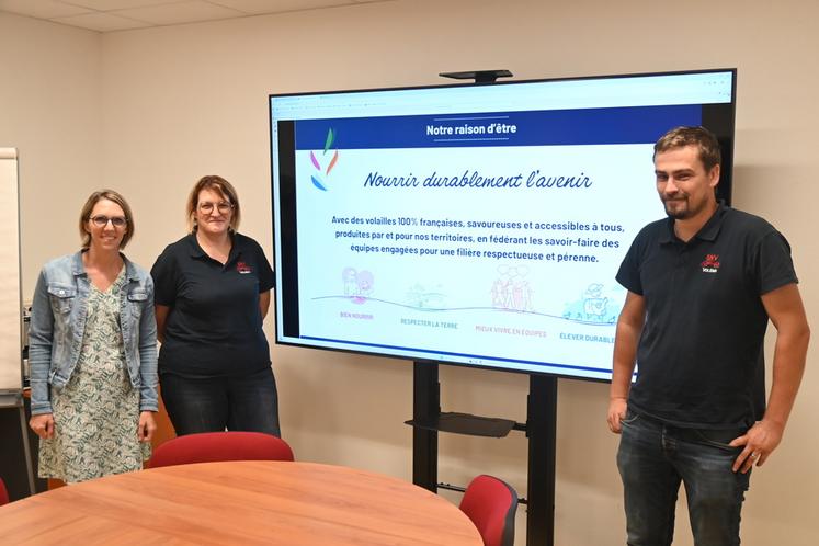 Le groupe Volena se dit prêt à accompagner les nouveaux éleveurs avicoles.