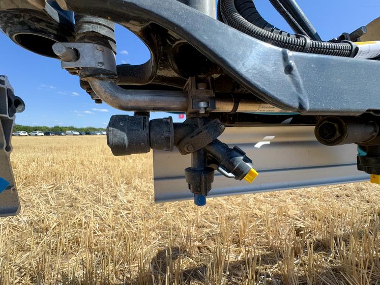 En cas de souci sur un porte-jet des pulvérisateurs Leeb, celui-ci peut être changé très facilement par l'utilisateur.