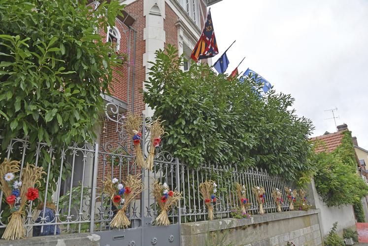 Lorris s’était mise aux couleurs du comice, avec de nombreuses décorations inspirées de l’agriculture dans les rues de la commune.
