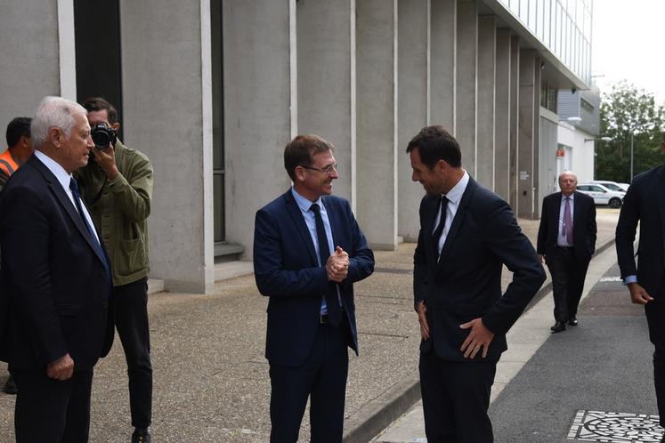 Philippe Court, le préfet du Val-d'Oise, était présent pour accueillir le ministre délégué chargé de la Transition écologique.