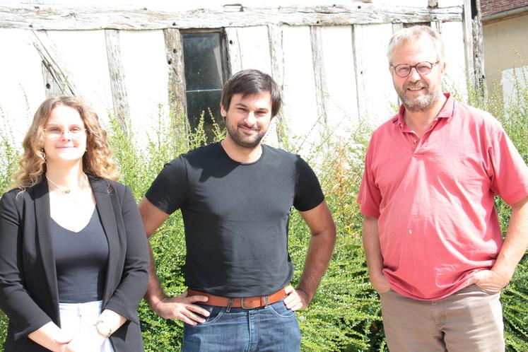 Bertrand Patenôtre voit dans son projet ovins + panneaux photovoltaïques une belle opportunité de sécuriser une partie des revenus de l’exploitation.