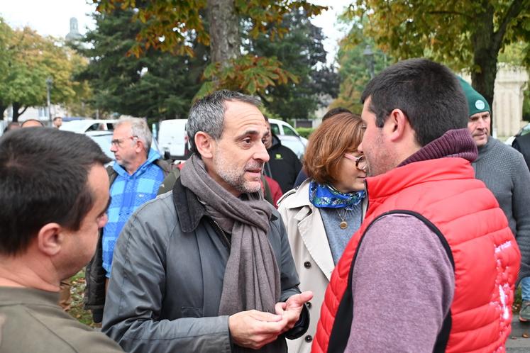 Dès son arrivée en Loir-et-Cher, le préfet Joseph Zimet a engagé des échanges réguliers avec le monde agricole et visité plus d’une vingtaine d’exploitations en près d’un an.
