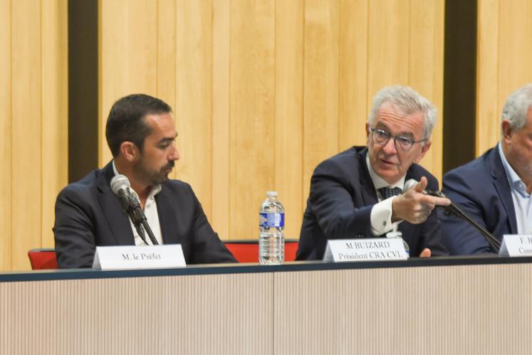 Vendredi 25 septembre, à Orléans (Loiret). Le président de la Région, François Bonneau, a annoncé une aide exceptionnelle de 4,5 millions d'euros lors de la session de la chambre régionale d'Agriculture.
