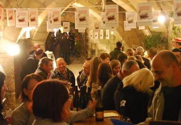 Chaque année, le week-end qui suit le troisième jeudi de novembre, Montrichard célèbre le touraine primeur (photo d’archive).