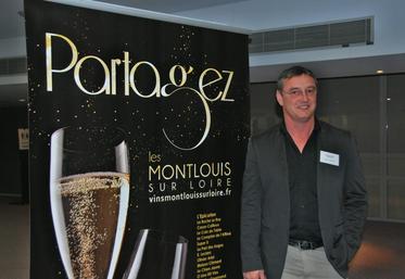 Le 1er décembre, à Tours (Indre-et-Loire). François Chidaine, président du Syndicat des vins de Montlouis-sur-Loire, s’attend à un rendement en baisse de 30 %.