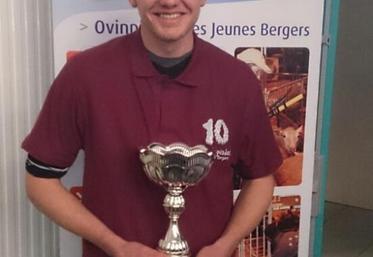Quentin Aublanc, du LEGTA de Bourges (Cher) participera au Concours national des jeunes bergers.