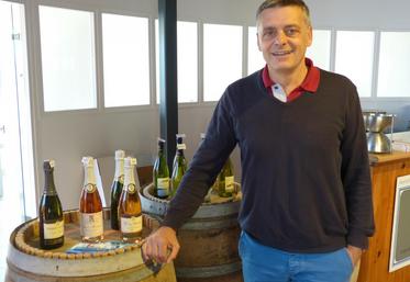 Travailler dans le vin, Jean-Michel Aubert « ne sait faire que ça ». 