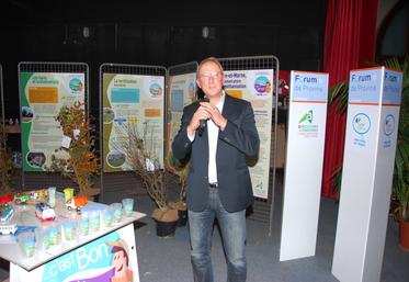 Provins, vendredi 6 novembre. Le vice-président de la chambre, Christophe De Rycke, a présenté le rôle de l’agriculture dans la préservation de l’environnement.