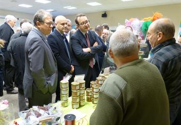 La visite officielle s’est déroulée le 21 décembre à 16h. (au centre, Yves Le Breton, préfet de Loir-et-Cher).