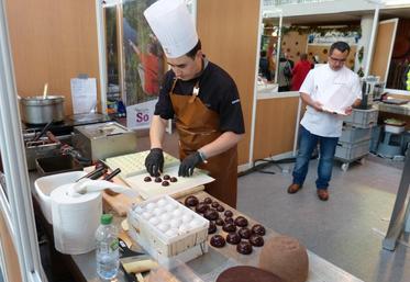 Les Journées gastronomiques de Sologne organisent de nombreux concours pour les professionnels et les amateurs. 