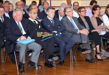 Le 15 septembre, à Illiers-Combray. Le lancement des rencontres « Ruralité d’avenir », initiées par le conseil départemental, a attiré une belle brochette d’élus, à commencer par le président du Sénat, Gérard Larcher (à g.).