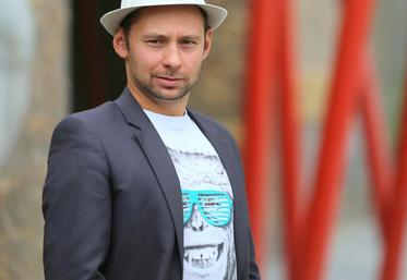 «La richesse vient des différences. L’album représente ce mélange de musiques et de cultures»