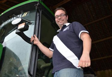 L’histoire de Nicolas Chaussier est très originale. Issu d’une famille d’agriculteurs, il a d’abord travaillé en tant que boulanger-pâtissier avant de s’installer en agriculture.