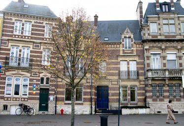 La hausse des prix et des volumes dans l’immobilier marque une pause en Eure-et-Loir, sauf en centre ville de Chartres.