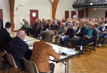 Le 17 octobre, à Margon. La 200e réunion publique d’information sur l’arrivée de la fibre à l’abonné a attiré la foule.