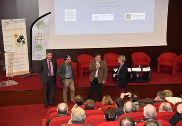  Conférence 2017 de la FDSEA, l’AS Centre-Loire et Groupama sur la méthanisation.