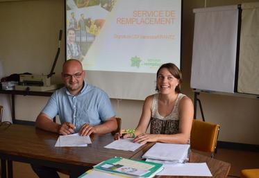 Nicolas Tripot Fouteau, président du Service de Remplacement et Vanessa Krantz, agent de remplacement