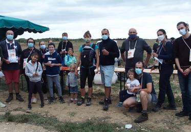 Vignes vins randos s’adresse à tous, notamment aux familles. Pour ces dernières, le parcours était de 5 km. 