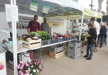 Un marché du terroir fera le bonheur des visiteurs.