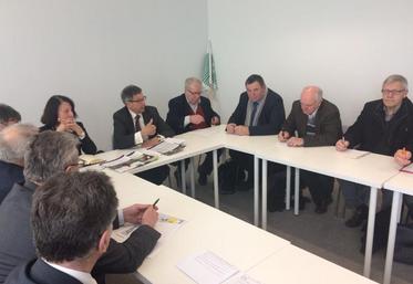 Délégation de la SNAE au QG de François Fillon.