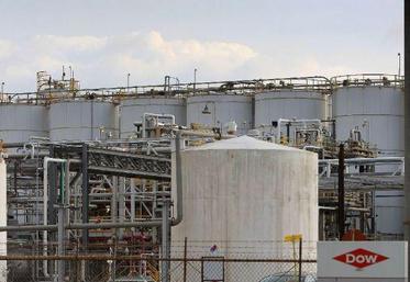 Une unité de production de Dow Chemical à Torrance en Californie, en décembre 2008