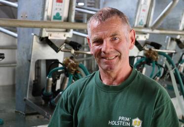 Eleveur assoicé du GAEC et de la Voie Lactée 3, et membre de Prim’Holstein 53 qui organise une journée porte ouverte le 25 août