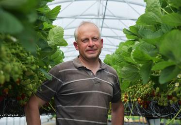  Damien Chardon, exploitant agricole à Chevrainvilliers.