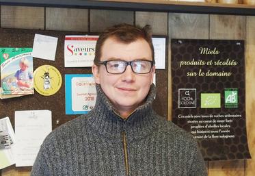 Nils Aucante est représentant de la filière apicole à la FNSEA 41 et à la FNSEA Centre-Val de Loire.