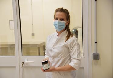 Julie Trespeuch a lancé LaFrenchi, société spécialisée dans la fabrication et la commercialisation de pâtes et caramels à tartiner haut de gamme.