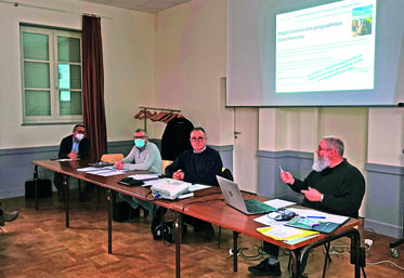 Jeudi 16 décembre, à Cheverny. Sous la présidence de Michel Gendrier, ­l'appellation Cheverny Cour-Cheverny a tenu son assemblée générale.
