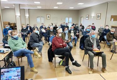 Chaintreaux, mardi 18 janvier. La gendarmerie est intervenue devant l'assemblée pour apporter ses conseils face aux vols et présenter le groupe Agri vigilance.