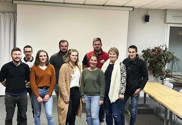 Le 10 février, au Chesnay (Yvelines). Les cinq cantons des Jeunes agriculteurs d'Île-de-France se sont réunis pour travailler à l'élaboration du prochain Festival de la terre.