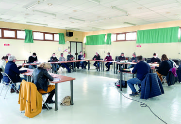 Le 10 mars, à Miermaigne. Les éleveurs du groupe Éleveur et engagé se sont retrouvés pour faire le point sur le calendrier et évoquer le contexte actuel.