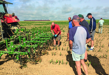 L'an passé, en juin, lors d’une démonstration de désherbage mécanique en maïs.