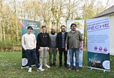 Samedi 19 mars, à Chaingy. Jaysi Levillain, Adrien Imine, Julien Harvois et Nicolas Archambault, quatre des six stagiaires de la formation, ont présenté les BPJEPS Pêche de loisirs en présence de leur coordinateur Maxime Longeaux.