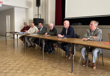 Vendredi 25 mars, à Courville-sur-Eure. Jean-Pierre Hamet fait le point sur l'année écoulée et l'organisation du comice qui se tiendra les 25 et 26 juin prochain. 