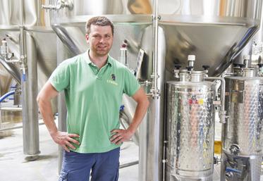 Le brasseur Vincent Crosnier ouvre ses nouvelles installations.
