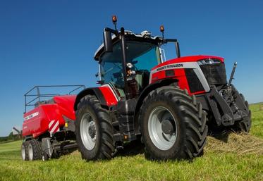 La série 8S, dotée d’un moteur AgcoPower 6 cylindres 7,4 litres Stage V, est composée de six modèles.