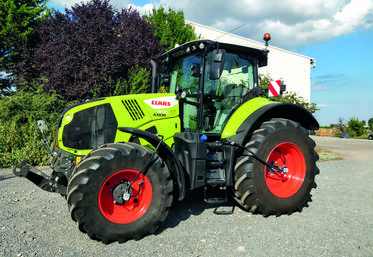 Le système de télégonflage universel PTG est installé en passage externe. Les conduites sont branchées avec des joints tournants.