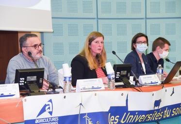 Le 3 avril, à Chartres. Sur Youtube ou salle Mathurin-Régnier, la 36e édition des Universités du soir a suscité beaucoup de réactions.