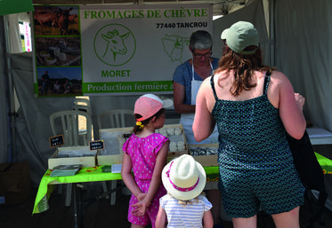 Les fromages de chèvre Moret proposaient leur gamme de produits caprins.
