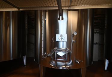 La conservation du vin est un élément essentiel de la viniculture, et lors de fortes chaleurs, il est nécessaire de s'adapter. 