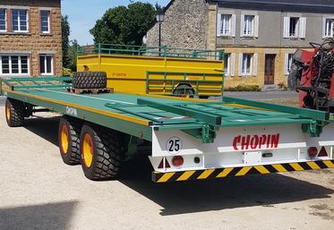L’entreprise Chopin Agriculture, située dans les Ardennes, concentre son activité autour de la construction de plateaux agricoles et de bétaillères.
