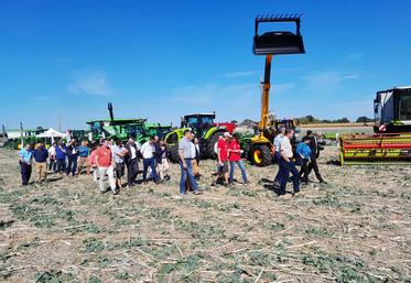 La visite officielle de Festi'campagne avec la présence d'élus locaux, de représentants de l'État ainsi que des représentants de la profession agricole.