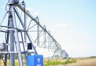 Les dispositifs d’irrigation à dose variable (VRI) les plus évolués utilisent un pilotage individuel des arroseurs. 