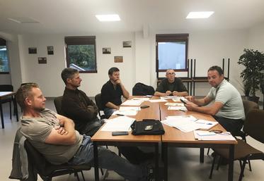 À Étampes (Essonne), le 6 octobre lors du conseil d'administration de rentrée du syndicat Beauce-Gâtinais.