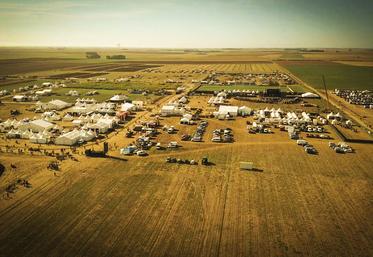 L'aftermovie des Terres de Jim en Beauce débute par une vue aérienne des 55 hectares du site.