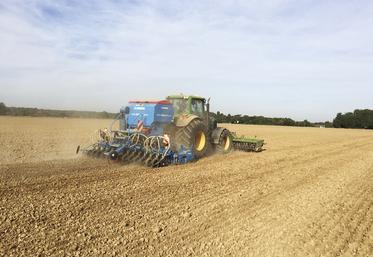 Les semis d'automne se déroulent dans un contexte de pénurie de carburant particulièrement pénalisant pour les ­exploitants de grandes cultures.