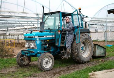 À Sandillon, Valentin Caron expérimente l'apprentissage avec Joël, qui prépare un bac pro CGEA.